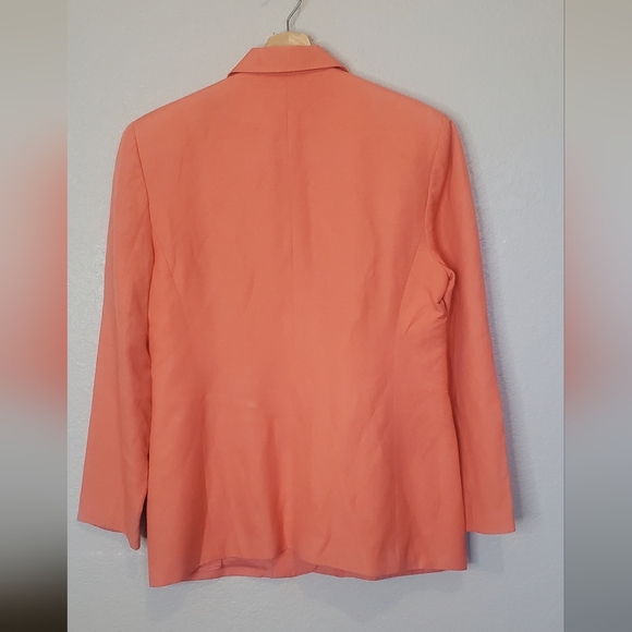 Amanda Smith Coral Blazer - Picture 5 of 10